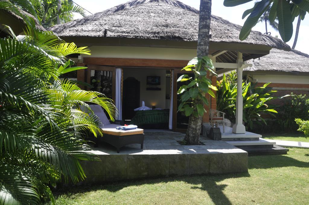 Bayside Bungalows Candi Dasa  Exterior photo