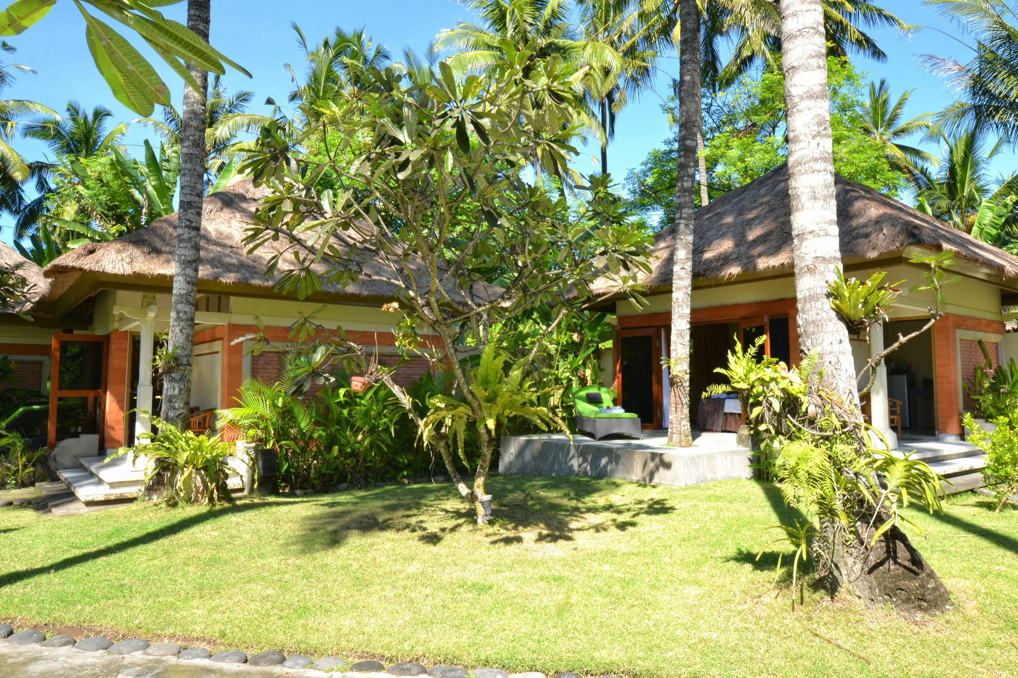 Bayside Bungalows Candi Dasa  Exterior photo