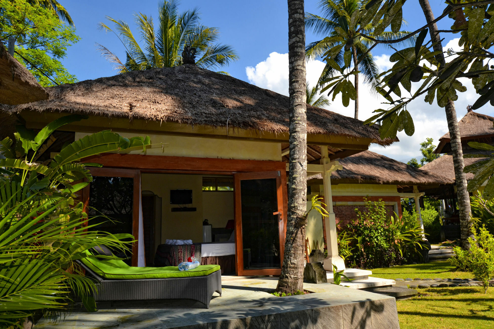 Bayside Bungalows Candi Dasa  Exterior photo
