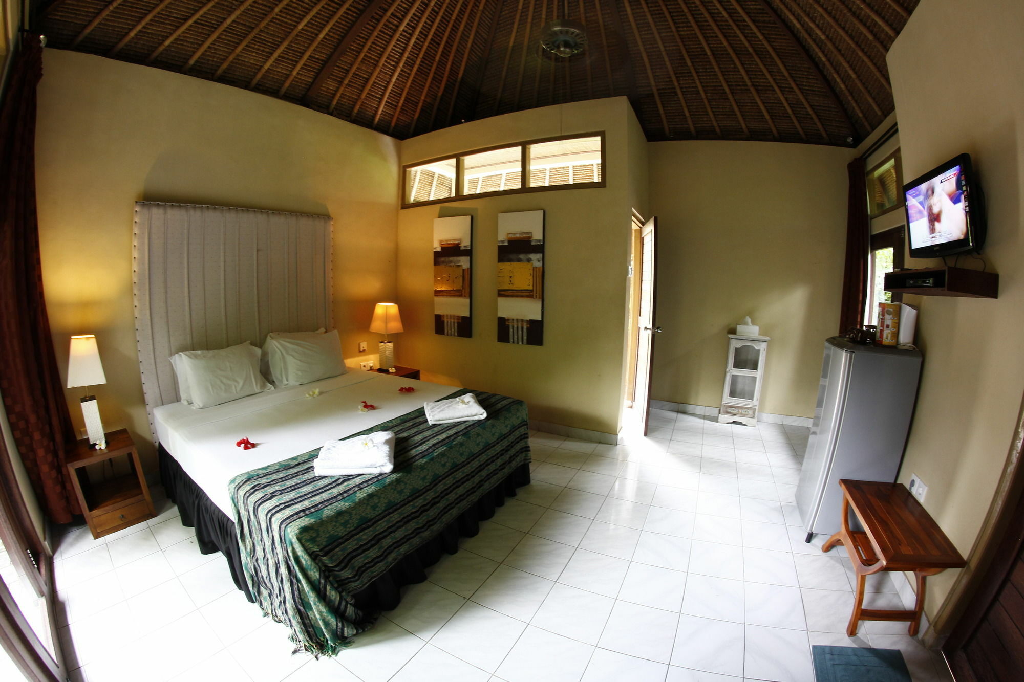 Bayside Bungalows Candi Dasa  Exterior photo